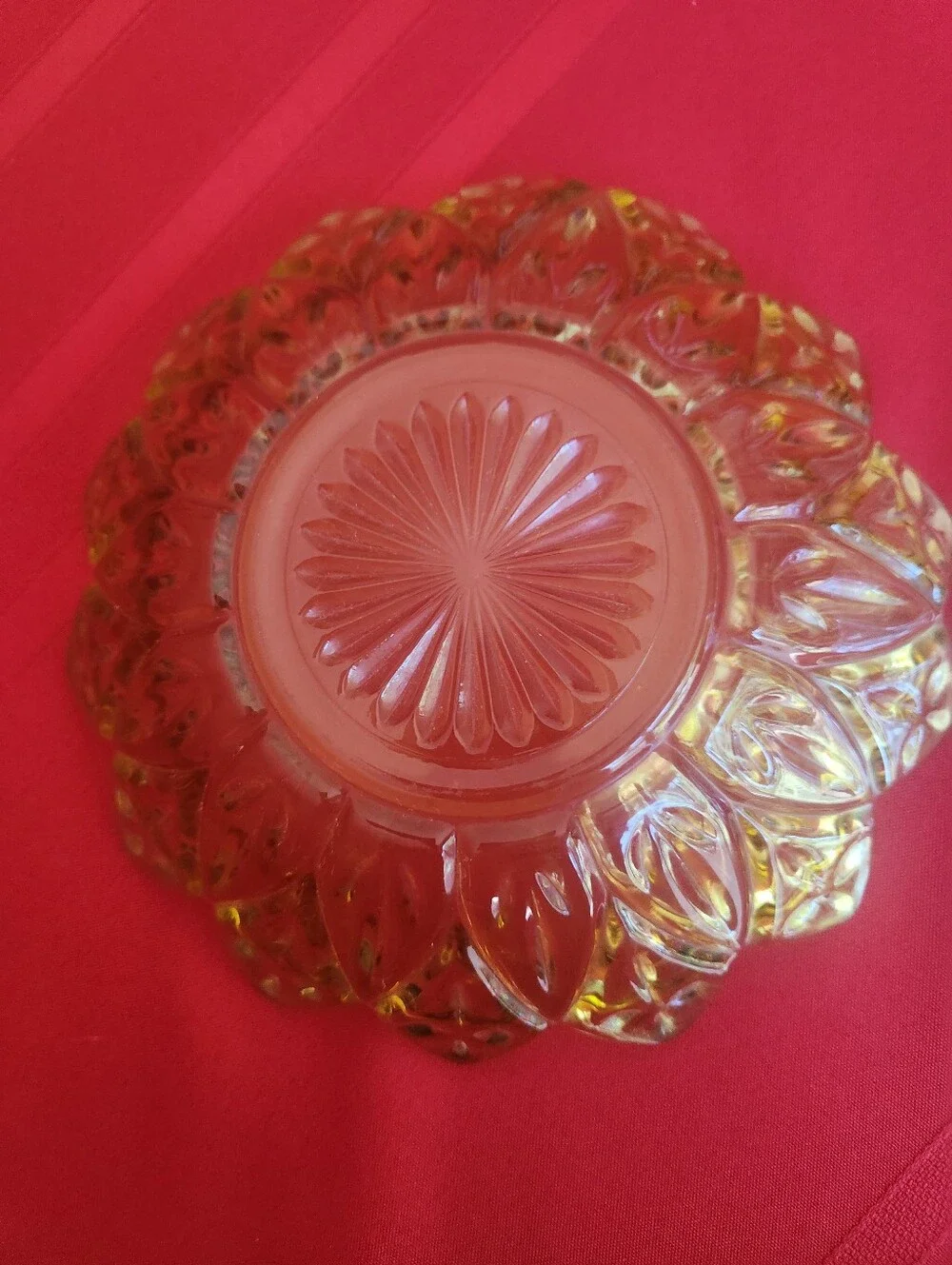 2 Vintage Federal Glass Starburst Sunflower Bowls Depression 8”